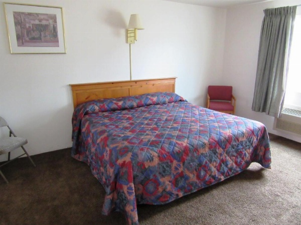 Yellowstone Country Inn image 27